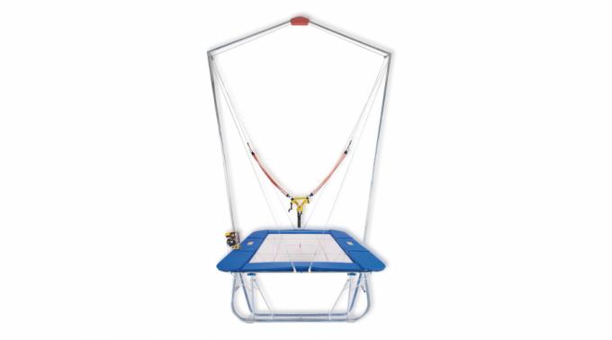 Eurotramp trampoliinin Bungee moottorivinssillä varustettu vetotaljalalaite voltti- ja kierrevolttivyötä varten EU-34550