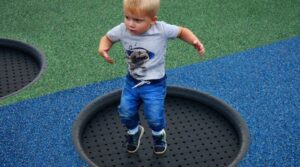 Eurotramp Playground Kids Loop trampoliini XL 2 x 2 m vahvistetulla hyppyverkolla EU-97012B