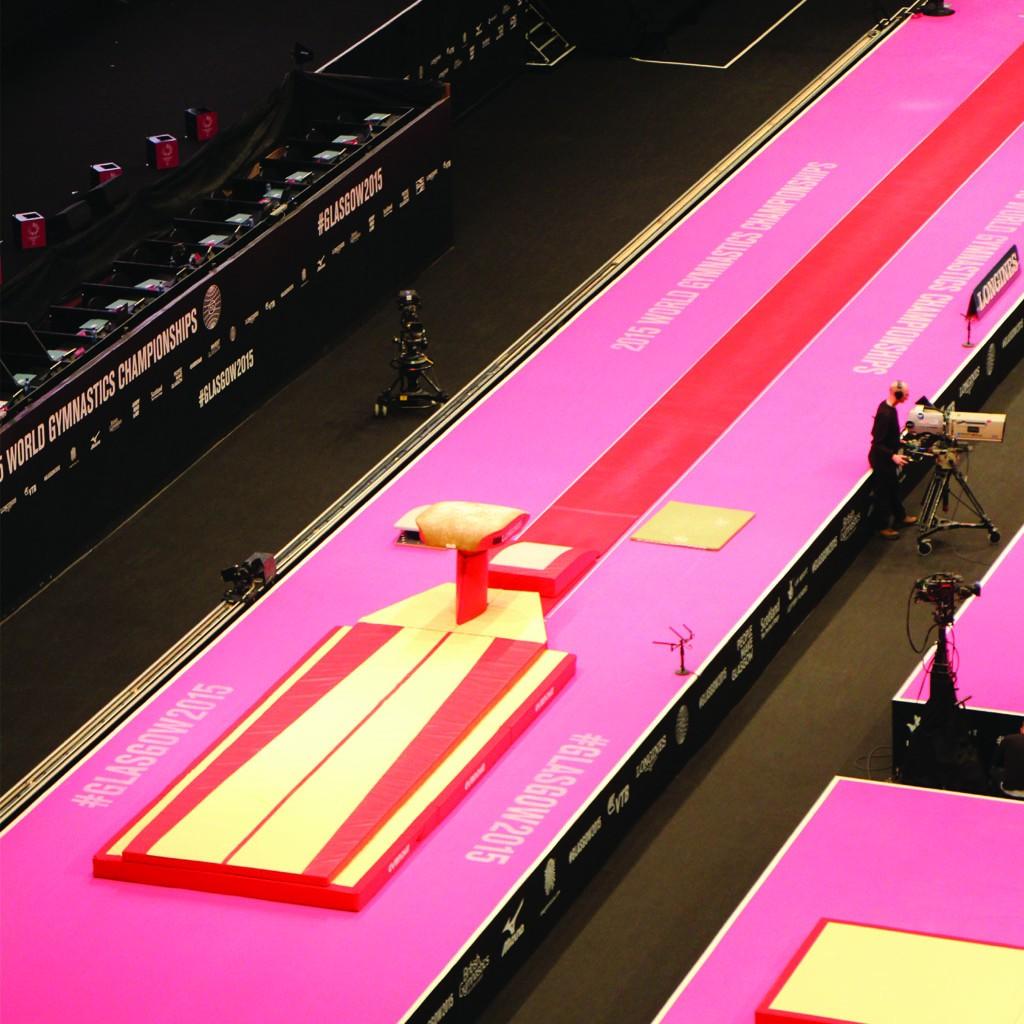 Gymnova FIG set of landing mats for vault with top mat 15,6 m2 + 12 m2 GY-1706 - Image 3