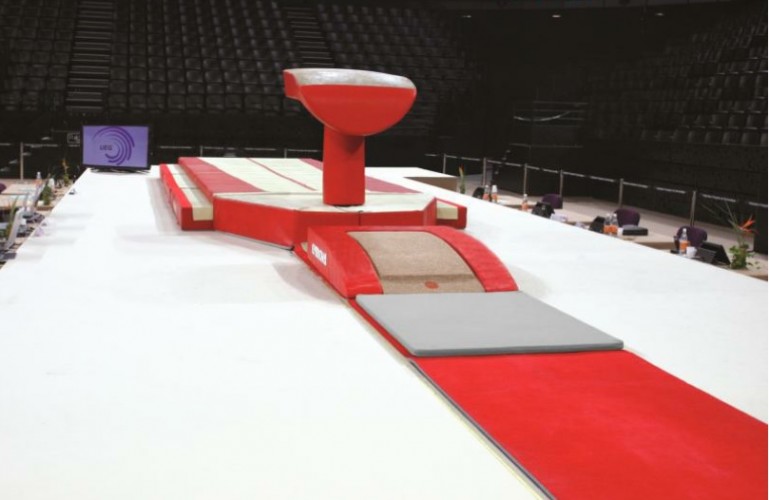 Gymnova hypyn Yurchenko matto 120 x 100 cm GY-2117 - Image 3