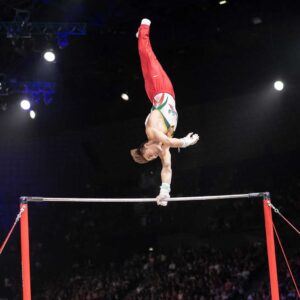 Gymnova FIG Montreal high bar with safety hand-rail