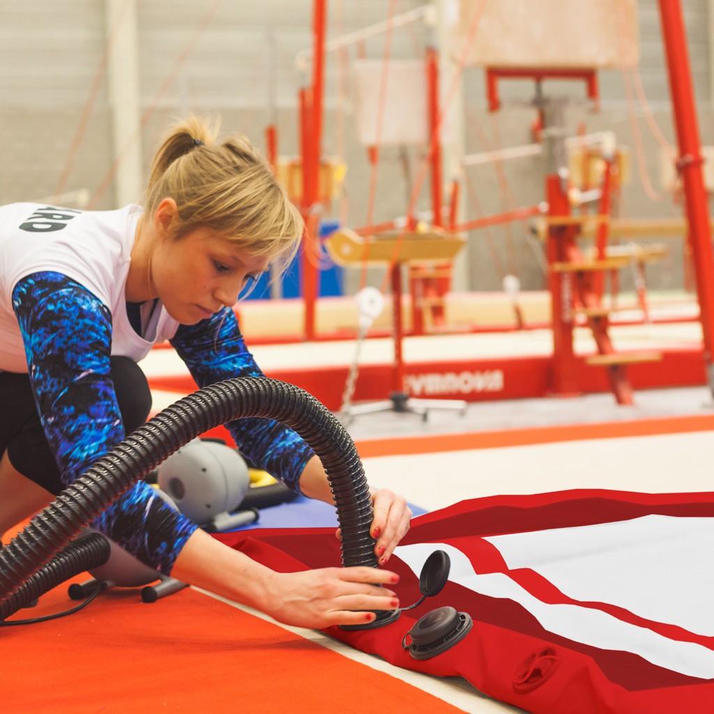 Gymnova ilmatäytteinen voimistelukanveesi 12,6 x 12,6 x 0,2 m GY-6676 - Image 4