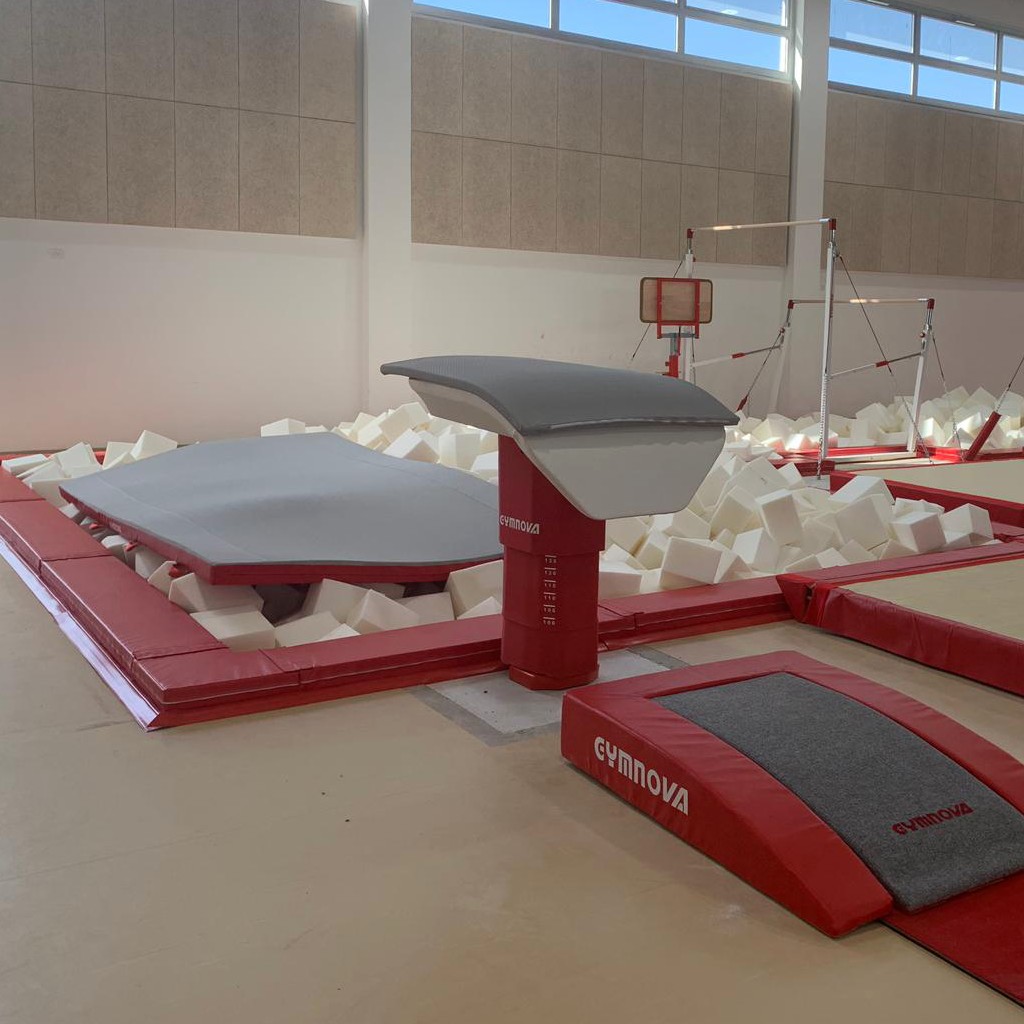 Gymnova New Generation 3-layer sunken landing pit with foam cubes - Image 5