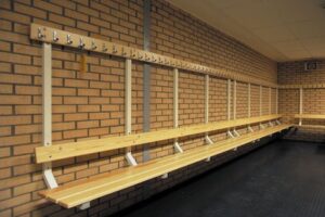 KGM vankka seinään kiinnitettävä penkki KG-150280