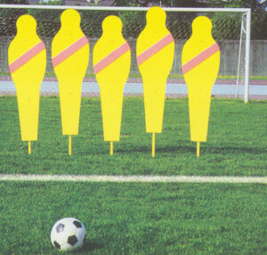 KGM free kick wall