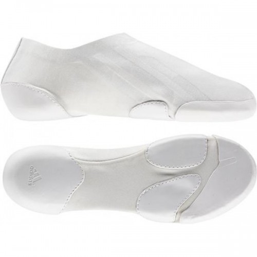 Adidas Adipure trampoliinitossu